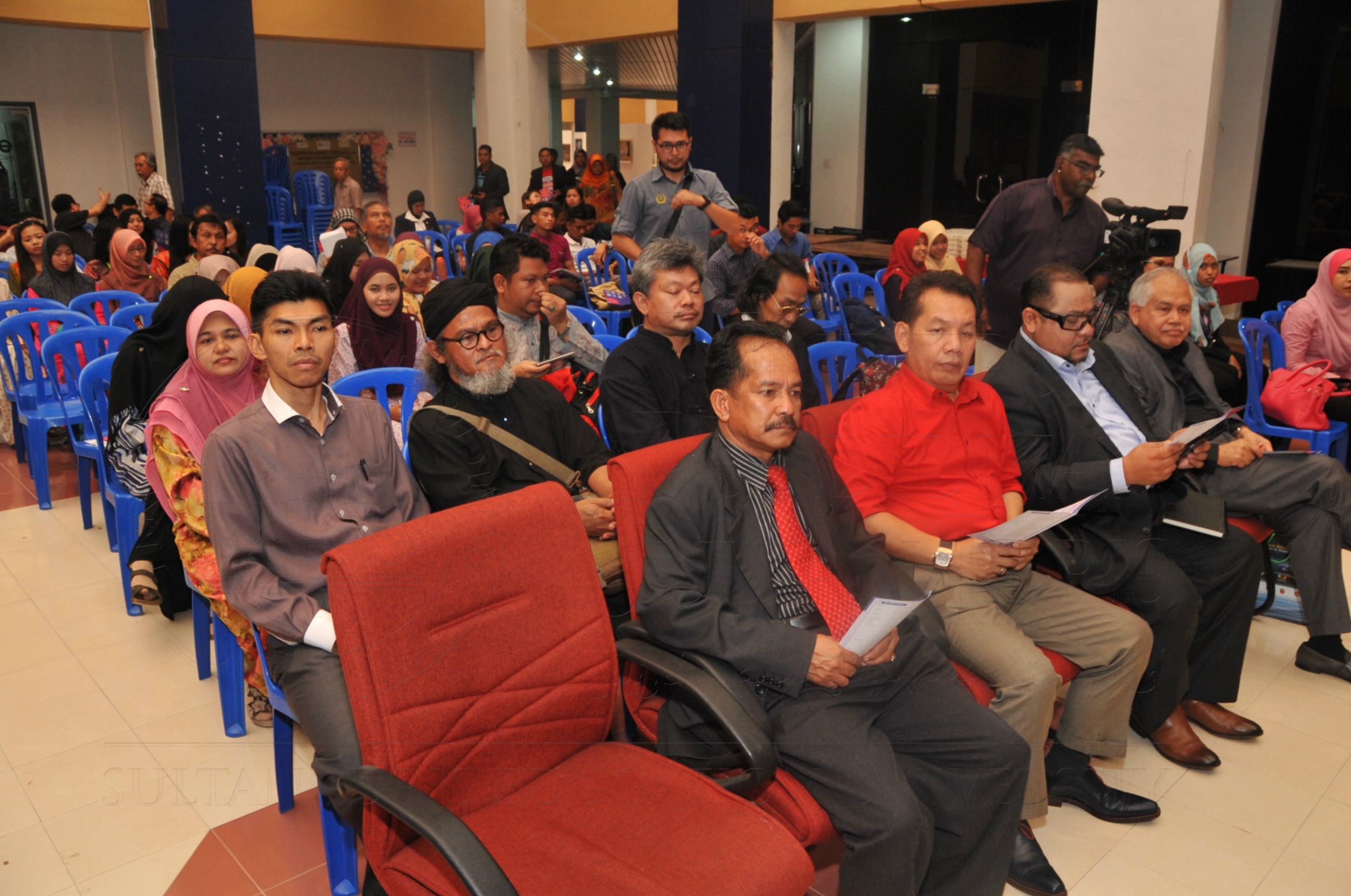 PRO15 173 ESE HAS 2310